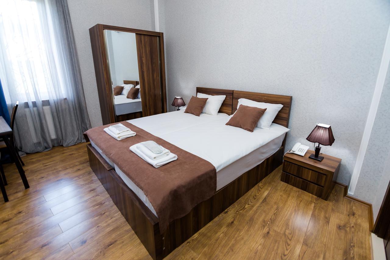 Elia Palace Hotel Tiflis Dış mekan fotoğraf