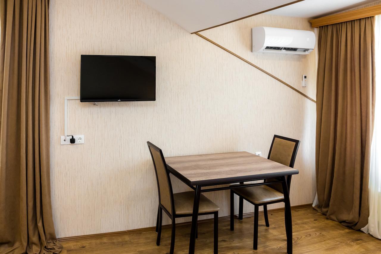 Elia Palace Hotel Tiflis Dış mekan fotoğraf