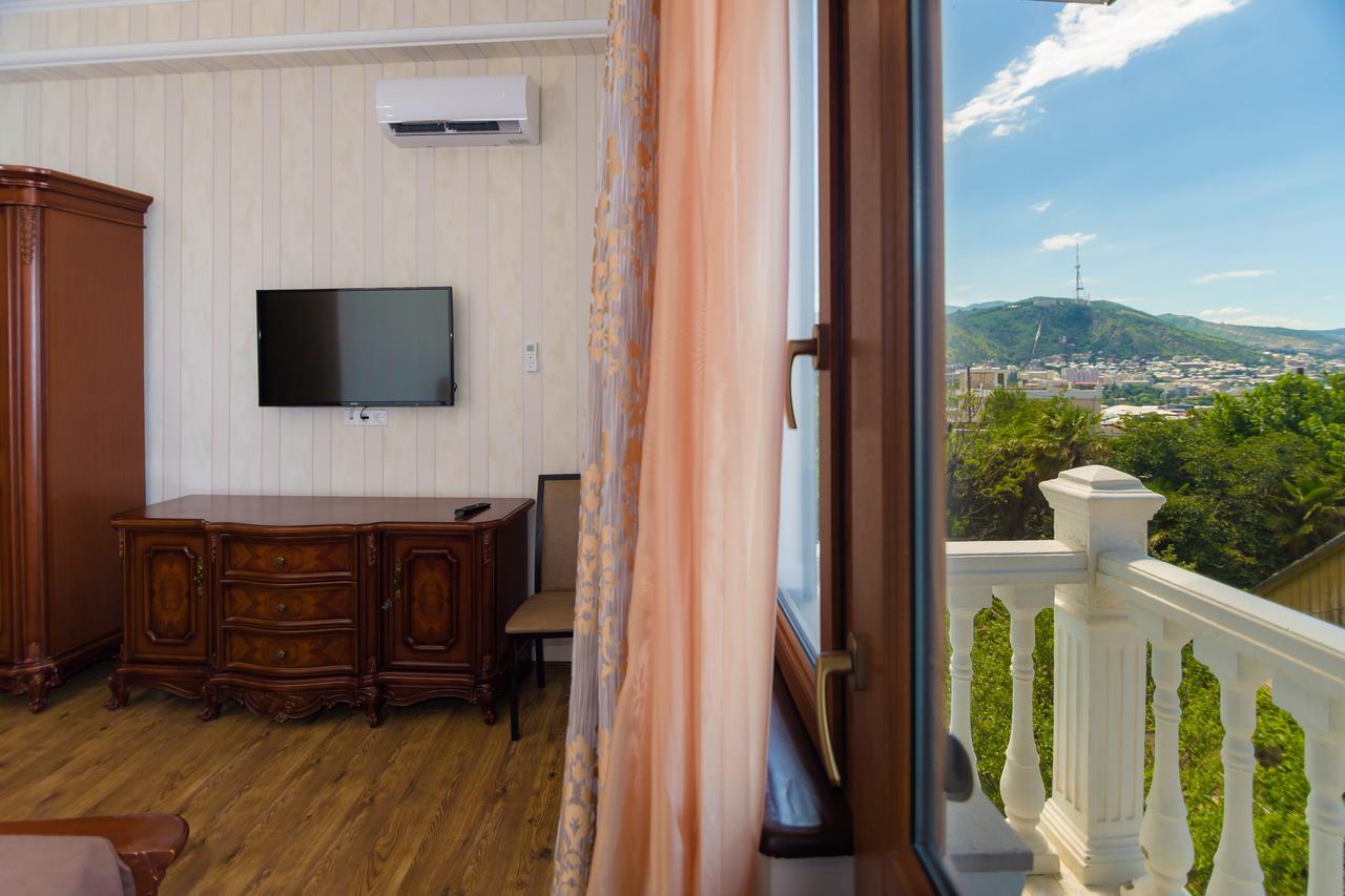 Elia Palace Hotel Tiflis Dış mekan fotoğraf