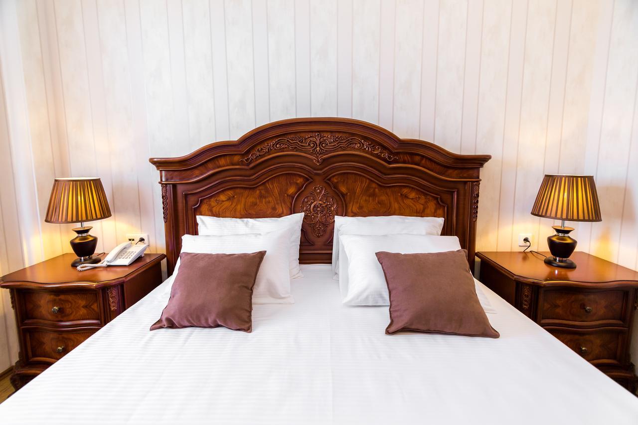 Elia Palace Hotel Tiflis Dış mekan fotoğraf