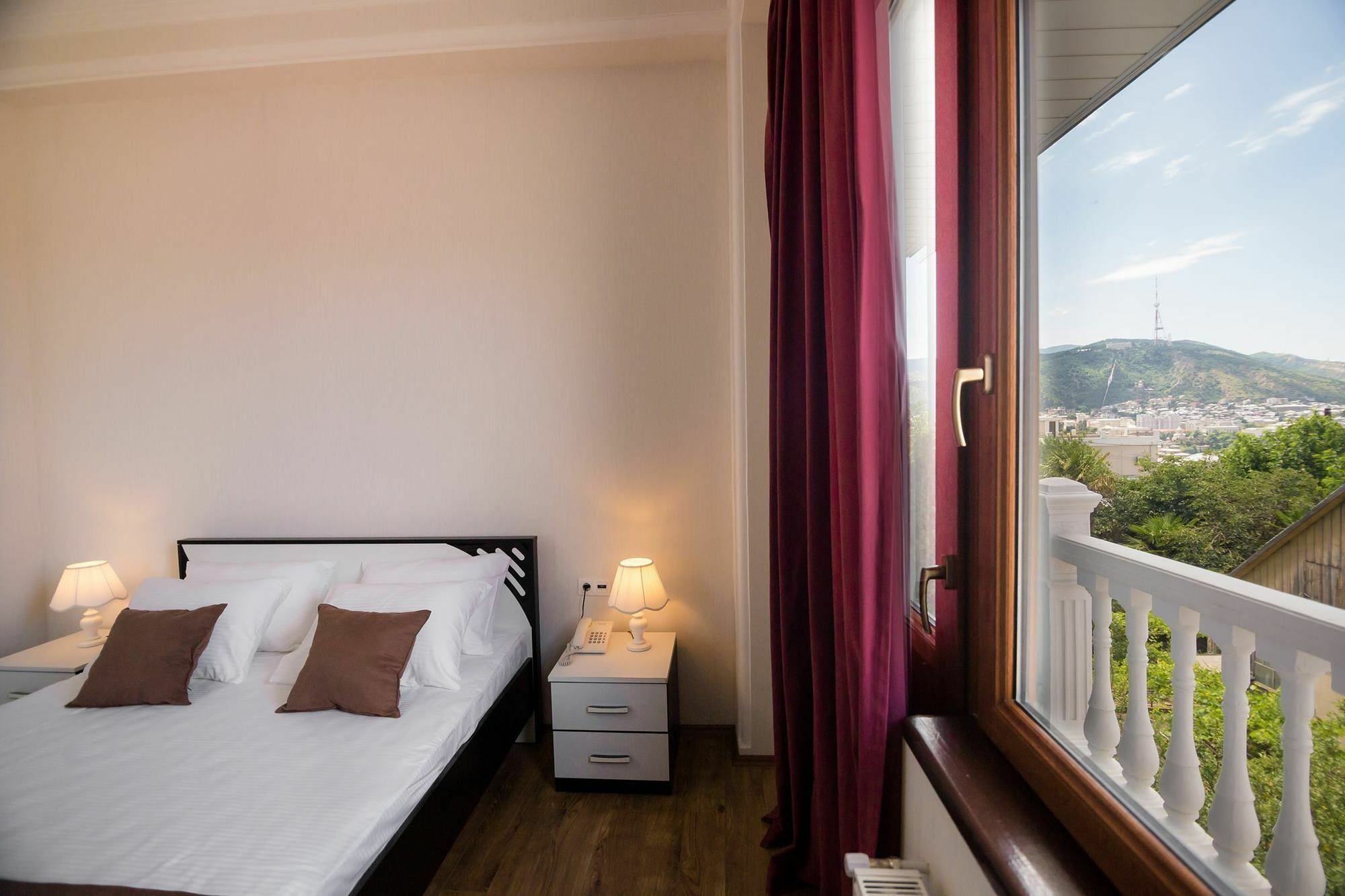 Elia Palace Hotel Tiflis Dış mekan fotoğraf